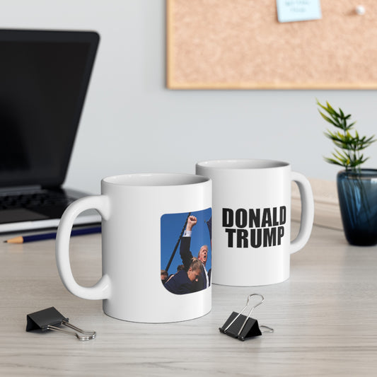 Trump Heroic Resilience Mug – A Symbol of Strength, Bravery, and Determination (Copy)